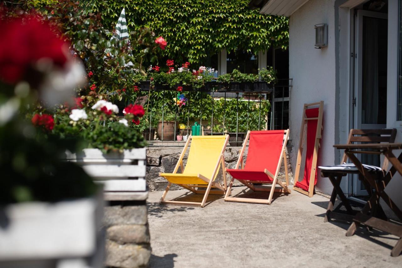 Nadmorskie Pokoje Super Lokalizacja Apartment Kolobrzeg Bagian luar foto